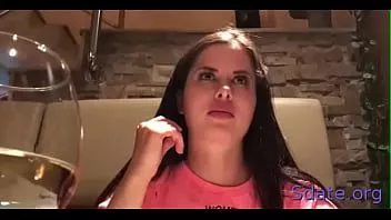 Reproduzir A prodigiosa garota julia e garanhão curtem hardcore