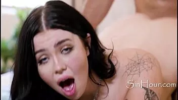 Odtwórz Gruba gwiazda porno Holly Day uwielbia kręcić porno (osobisty wywiad i seks) - Damon Dice