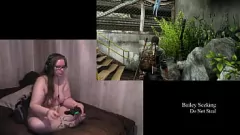 Reproducir Jugabilidad explícita de Last of Us con una morena sexy con gafas