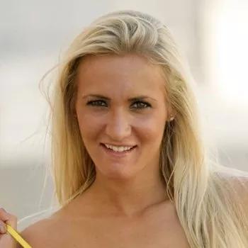 Pornoster Addison Cain